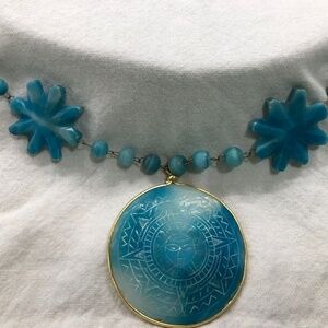 Vintage blue stone necklace
